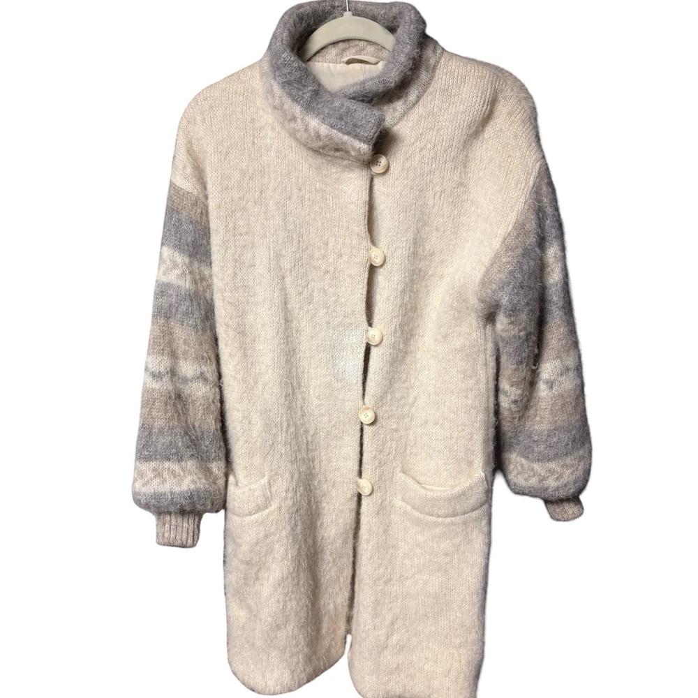 Hilda Ltd. 100% Laine Wool Cozy Cream and Gray Women's Coat size Small